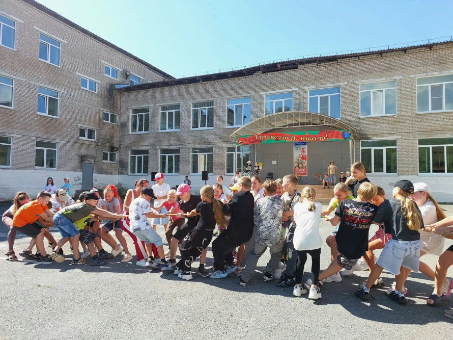 5 сентября День здоровья! Вчера сотрудники Ливадийского дома культуры организовали спортивно-развлекательную программу для учащихся 5-х классов школы №26
